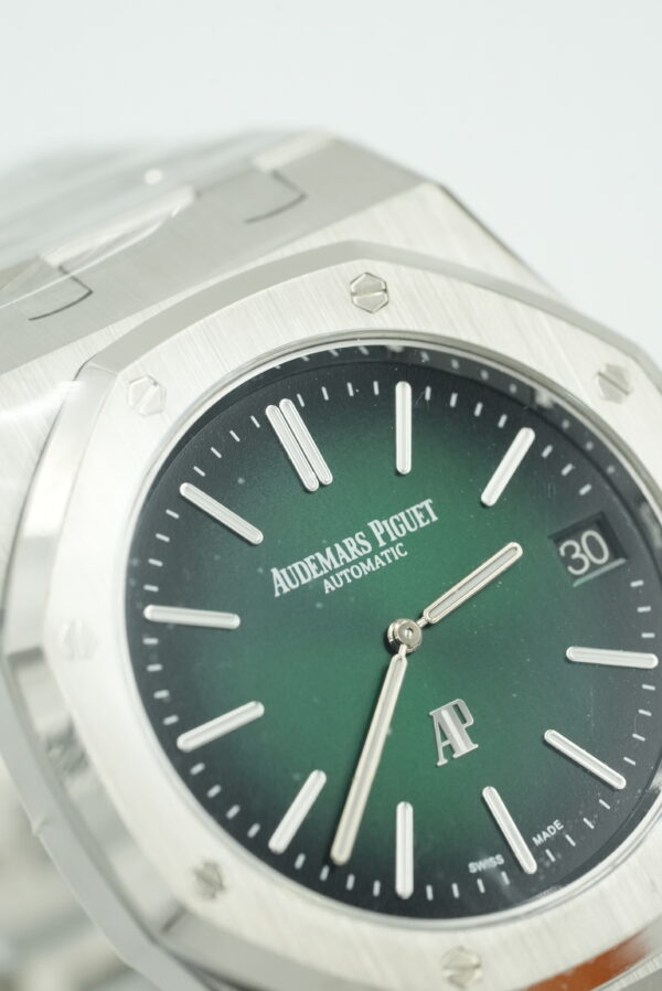 Audemars Piguet Royal Oak Jumbo "Jumbo" Extra-Thin - 15202PT.OO.1240PT.01 - Image 5