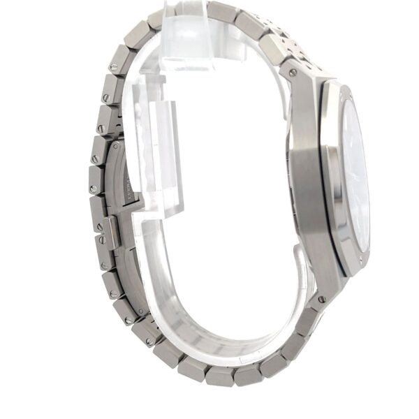 Audemars Piguet Royal Oak 15500ST.OO.1220ST.01 - Image 4