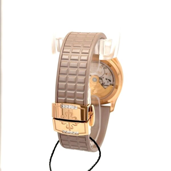Patek Philippe Aquanaut 5072R-001 - Image 3