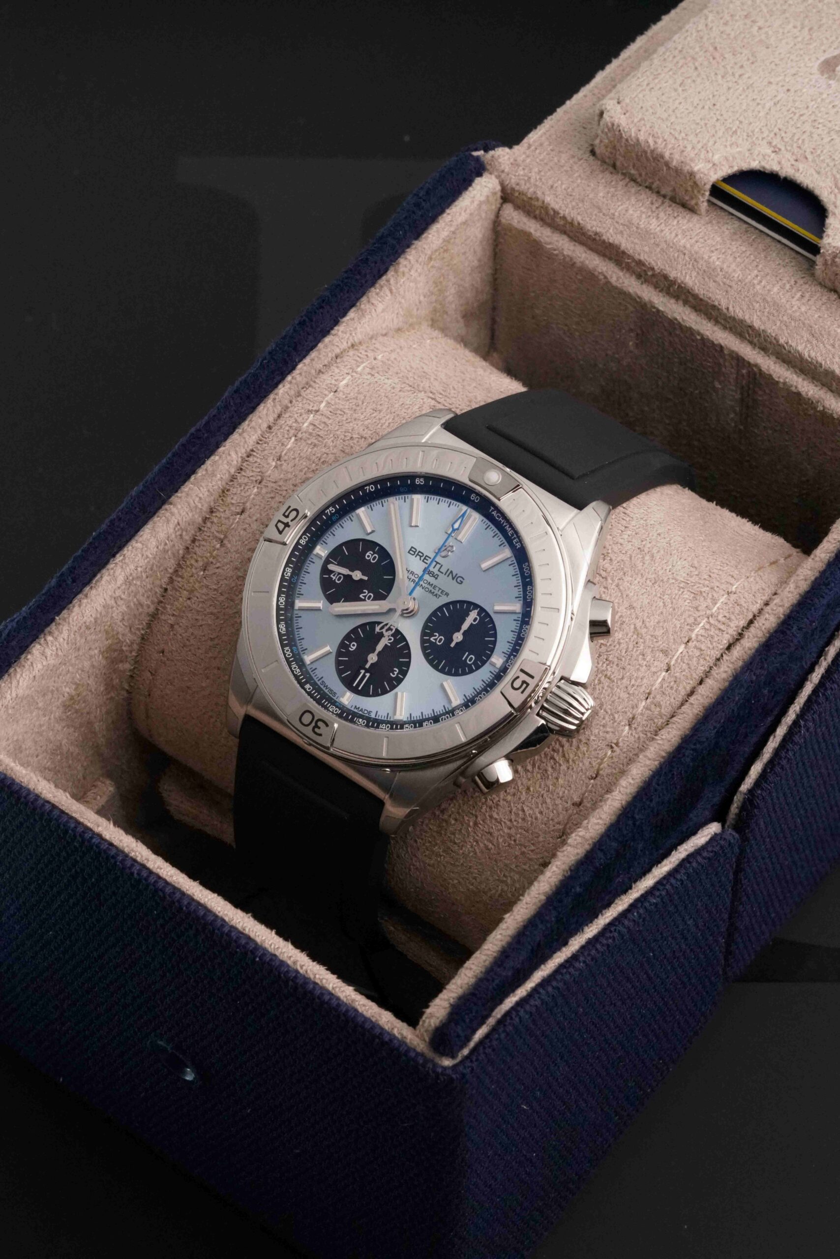 Breitling Chronomat B01 - PB0134101C1S1 - Image 7