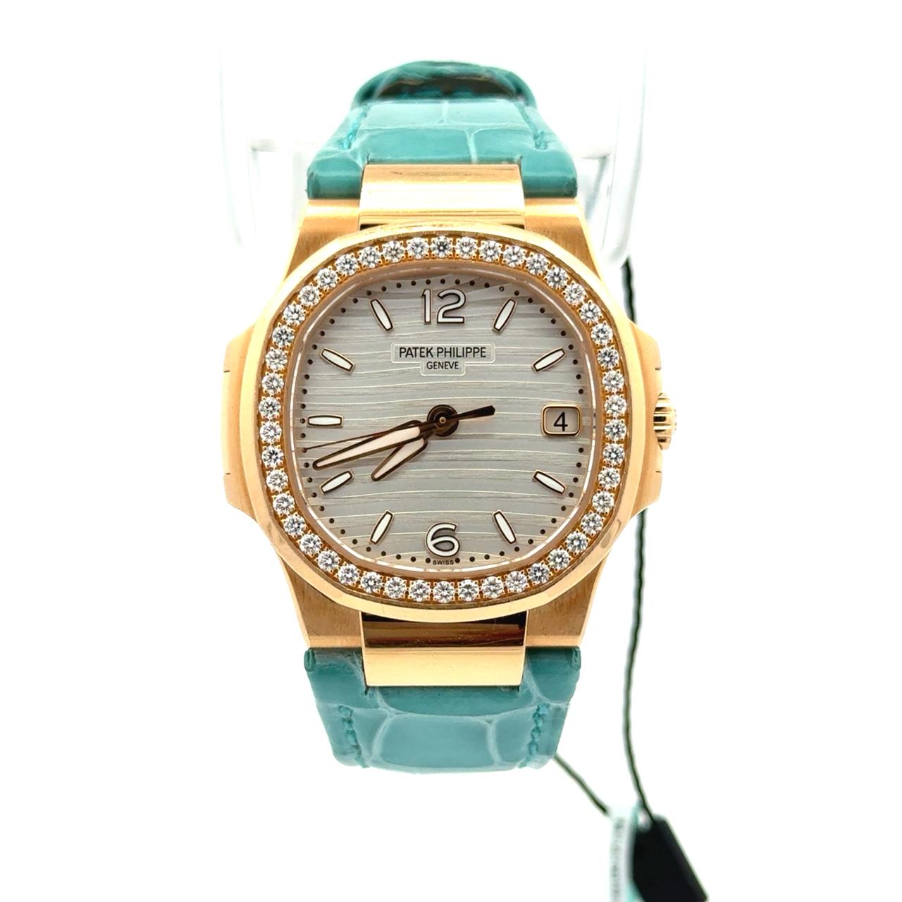 Patek Philippe Nautilus 7010R-011 - Image 2