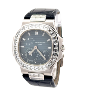 Patek Philippe Nautilus 5724G-001
