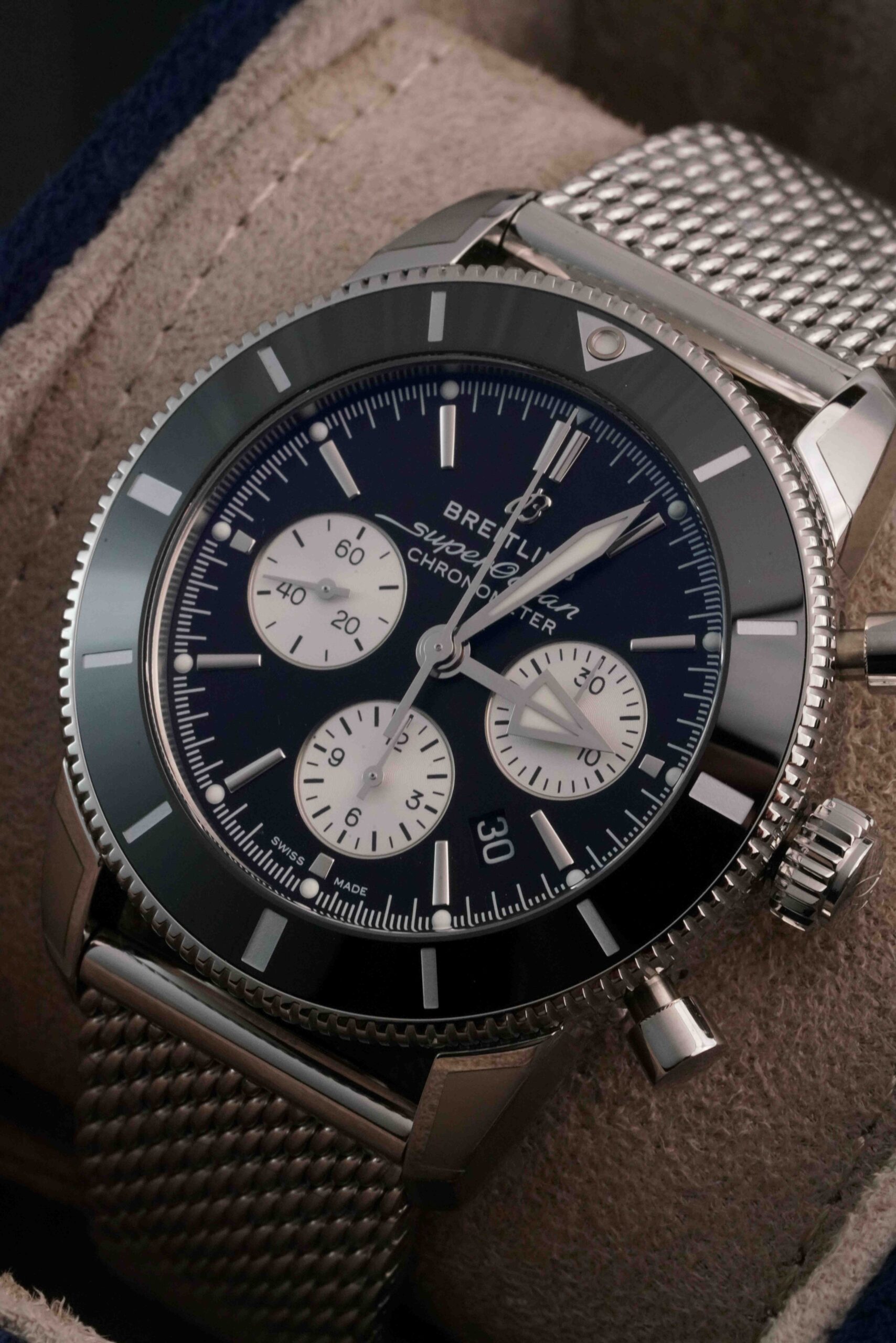 Breitling Superocean Heritage II Chronograph B01 Chronograph - Image 8
