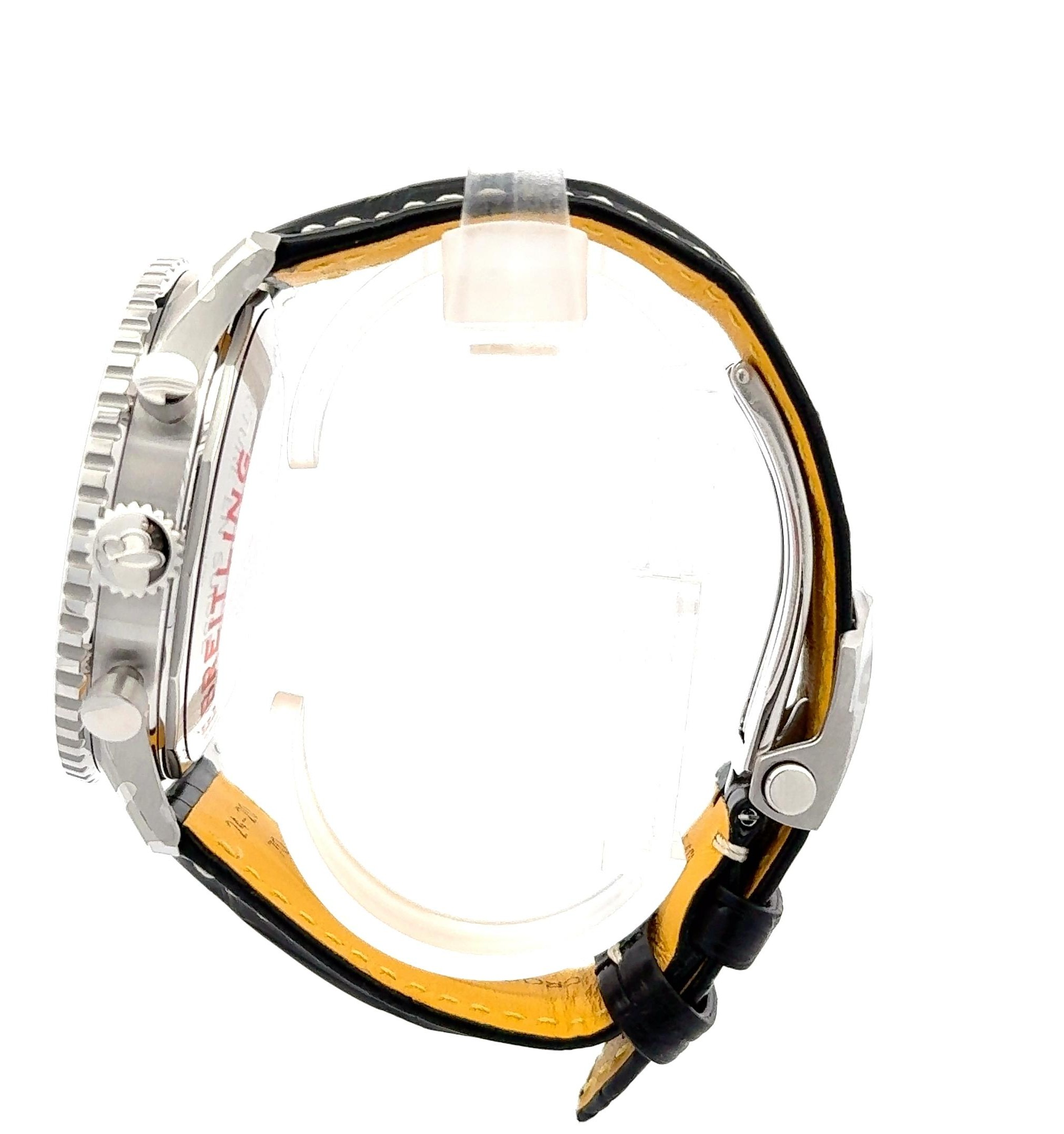 Breitling Navitimer 1 B01 Chronograph 46 - Image 5