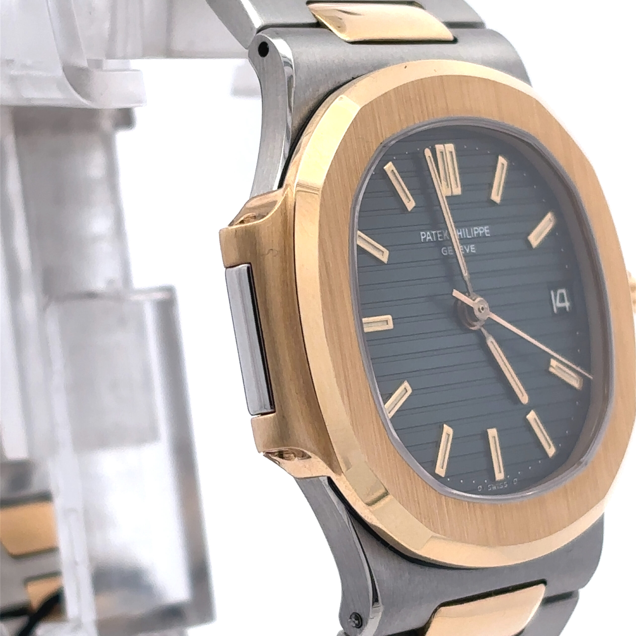 Patek Philippe Nautilus 3800 - Image 4